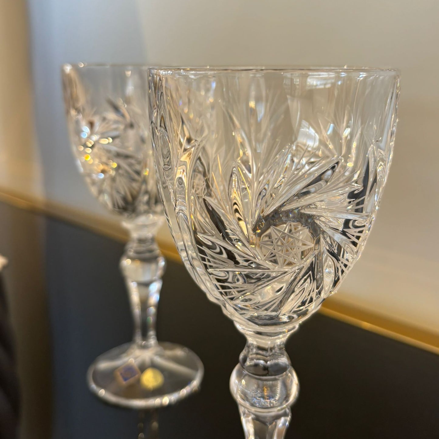 Set of 6 Pinwheel Wine Glasses
