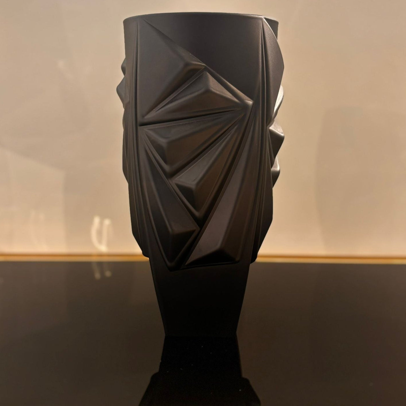 Princess Vase With Black Satin