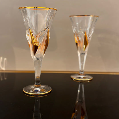 Set of 6 Princess Wine Glasses With Gold & Fond