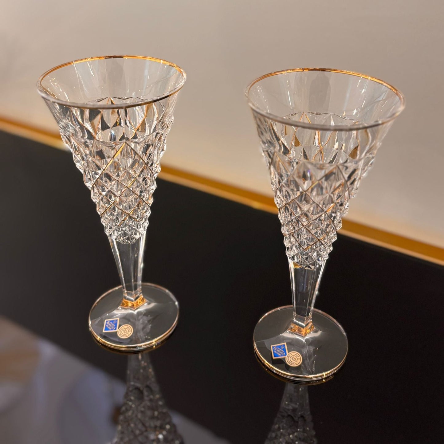 Set of 6 Chelsey Wine With Gold Web