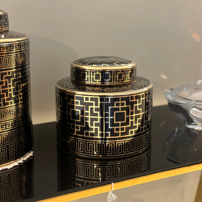Black & Gold Ginger Jar