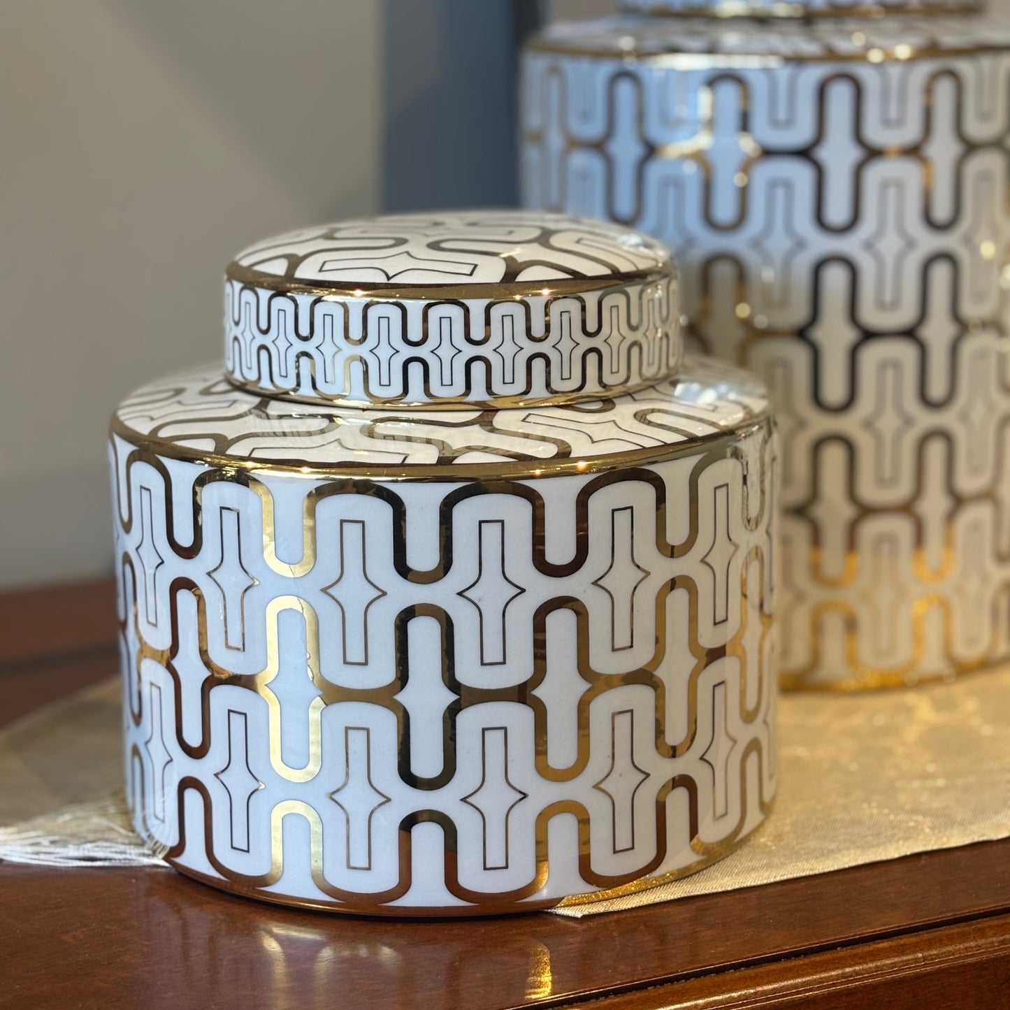 White & Gold Ginger Jar