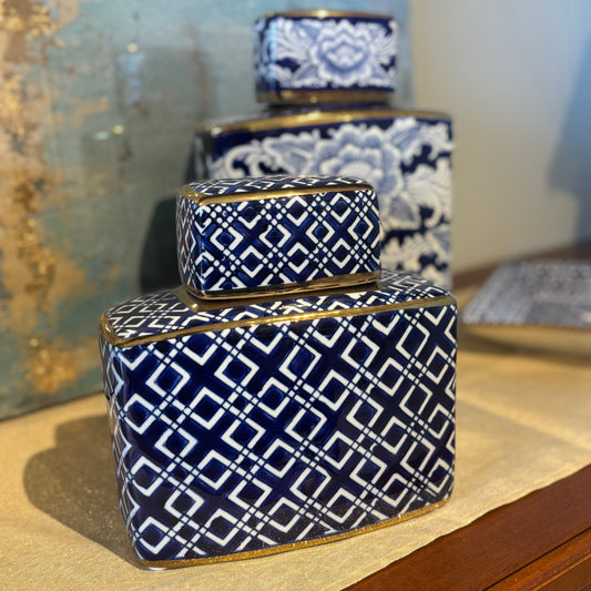 White & Blue Ginger Jar