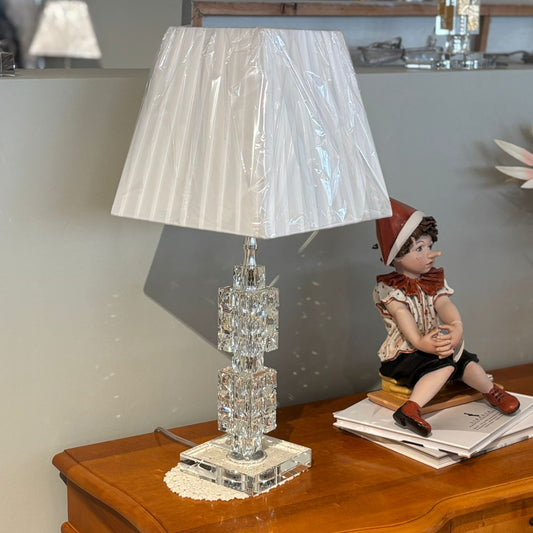 Elegant Table Lamp