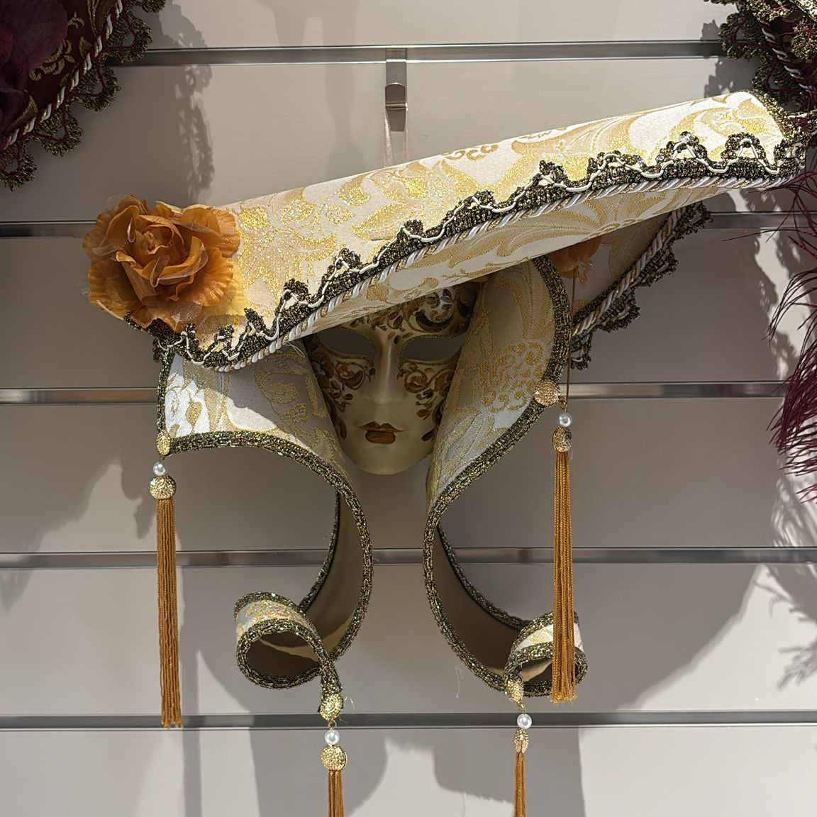Venetian Mask Dama Gilda