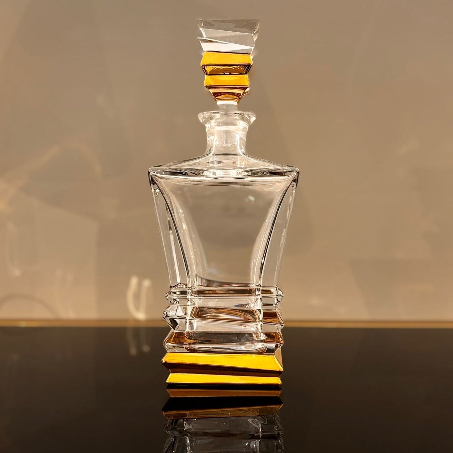 Rocky Decanter With Gold