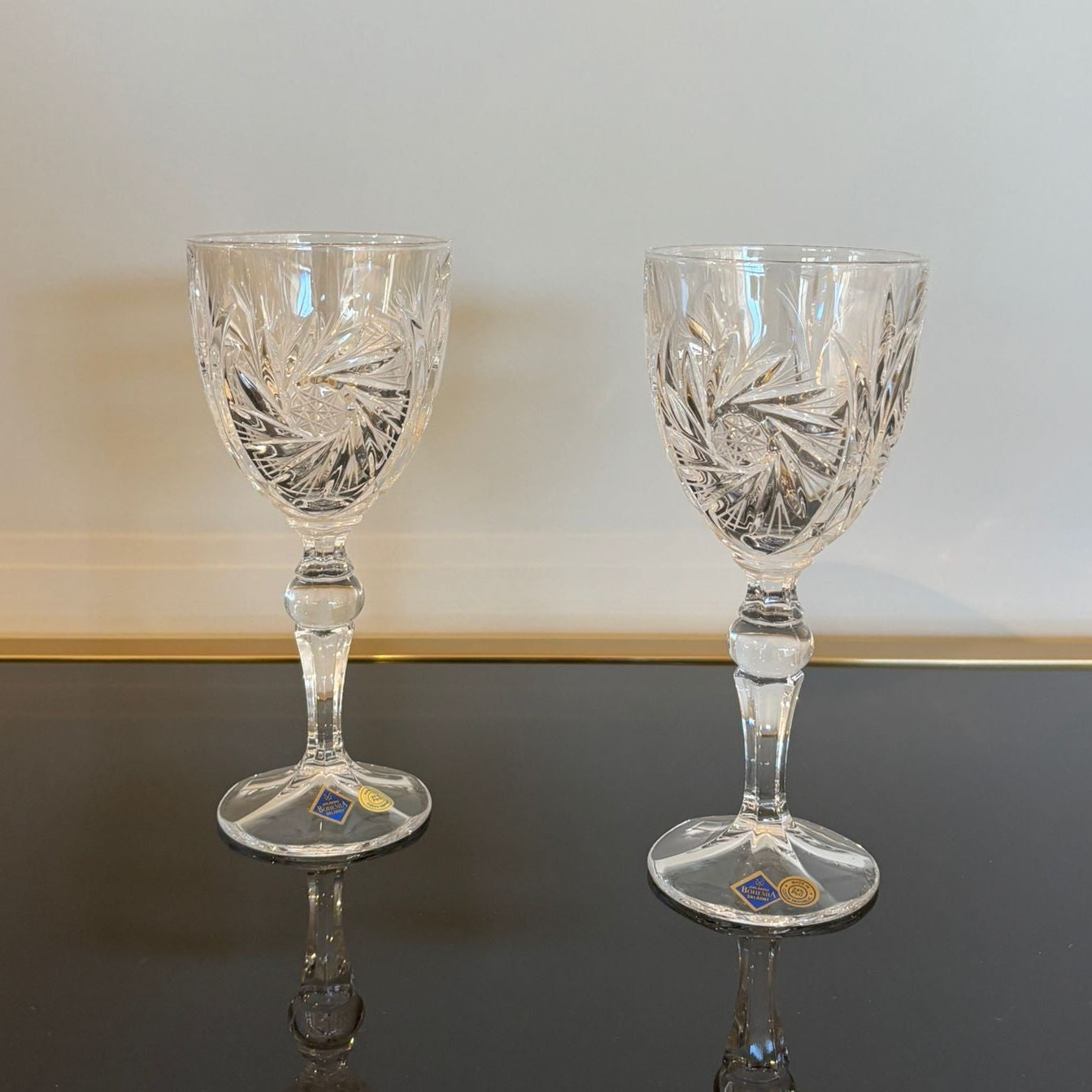 Set of 6 Pinwheel Wine Glasses