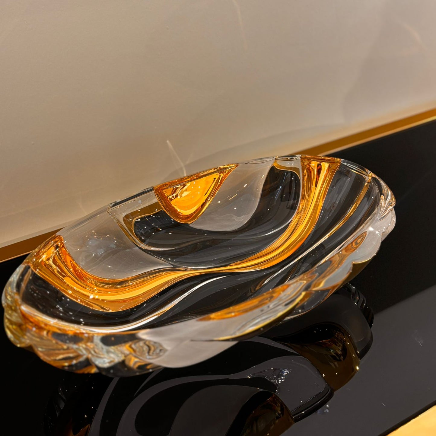 Bamboo Oval Bowl With Fond & Gold