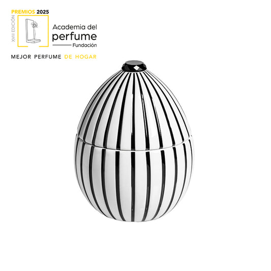 White Egg Black Line Candle