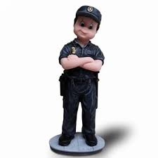Policewoman (Small)